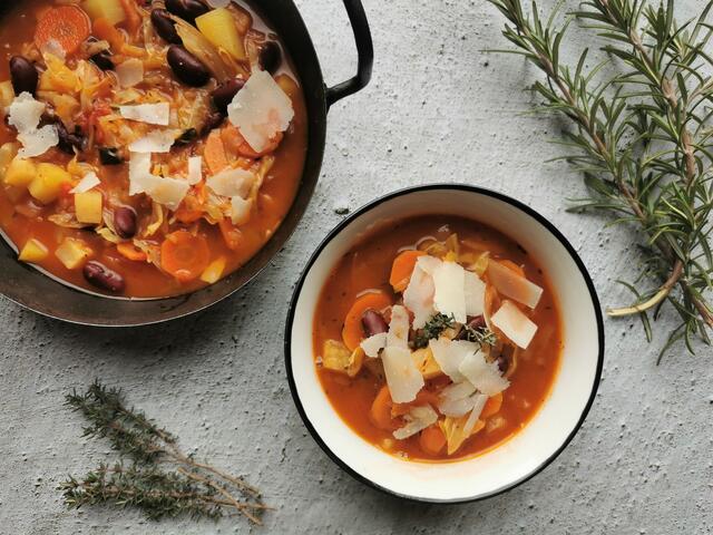 mediterrane Krautsuppe  | Foto: Katrin Ebetshuber