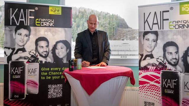 Carsten Jancker unterschreibt den DSV-Trainervertrag bis Juni 2024. | Foto: Helmut Niemand Photography