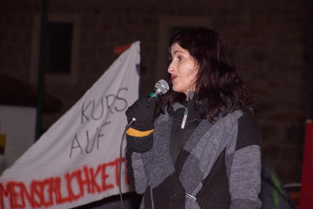Margit Scherrer: „Wir müssen aufzeigen, was wir wollen und die Regierung zum Handeln auffordern“.  | Foto: Helmut Eder