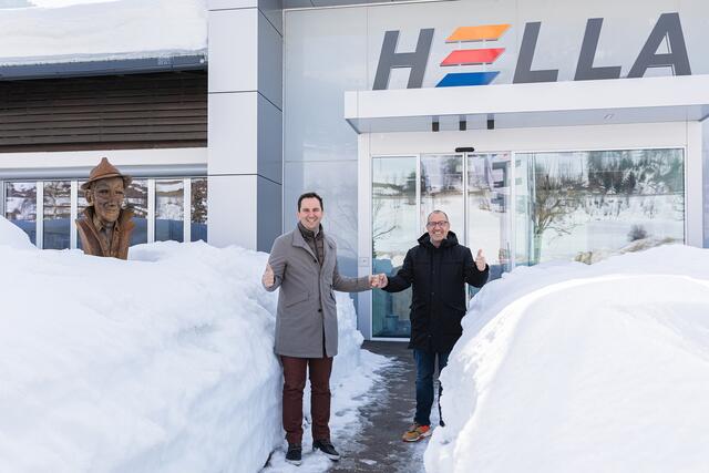 ÖSV Generalsekretär Christian Scherer (li.) und Andreas Kraler, geschäftsführender Gesellschafter der HELLA Gruppe