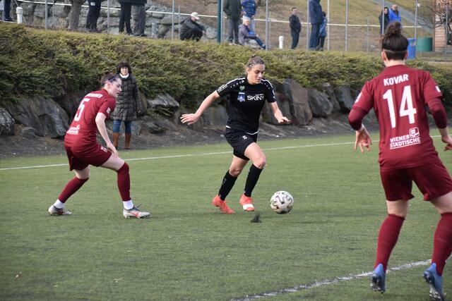 Katja Graf erzielte das 1:1 und bereitete den Ausgleich zum 2:2 vor. | Foto: Michael Strini