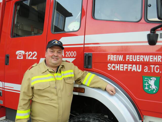 Ortsfeuerwehrkommandant Ulrich Strubreiter und seine Kameraden wirken im neuen LandKrimi mit. | Foto: Sylvia Schober