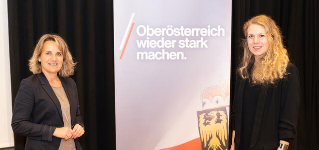 Von links: Johanna Miesenberger, Johanna Jachs