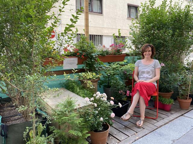 Wiednerin Susanne Hartig hat im vergangenen Jahr in der Rienößlgasse eine Grätzeloase initiiert. | Foto: Barbara Schuster