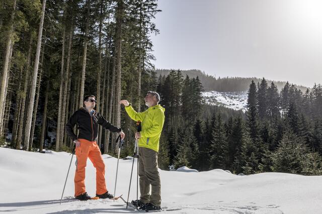 Sein Wissen gibt der ehemalige Nationalpark-Ranger auch bei geführten Exkursionen weiter und versucht dabei, den Menschen die Augen und Ohren für die heimische Natur zu öffnen.