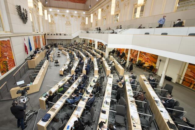 Innsbrucker Demos als Thema im Parlament. Aktuell warten 201 Fragen auf Antworten. | Foto: zeitungsfoto.at