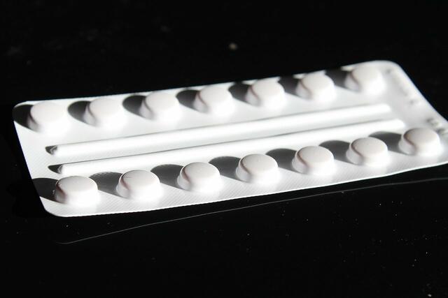 In Tirol sind Schwangerschaftsabbrüche immer noch ein Tabuthema. Nur ein einziger Arzt führt in Tirol Abtreibungen durch. An öffentlichen Krankenhäusern gibt es diese Möglichkeit immer noch nicht.
(Symbolbild) | Foto: pixabay/sferrario1968
