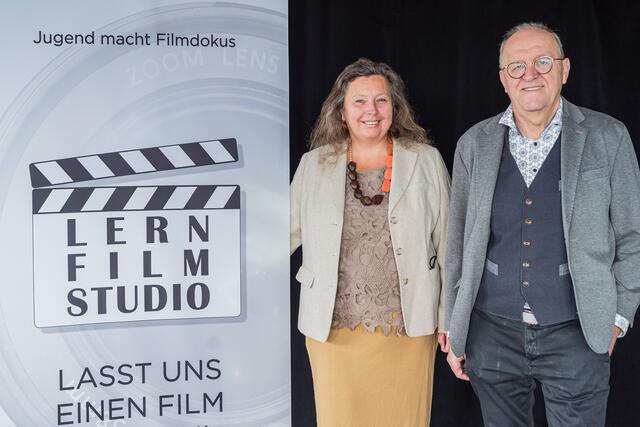 Obfrau Susanne Radke und Kassier Josef Aichinger vom gemeinnützigen Medienbildungsverein "Lern.Film.Studio".
