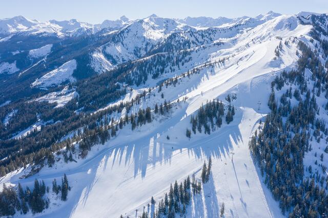 Auf der Riesneralm ist Skifahren bis Ostern möglich – alle Lifte bleiben in Betrieb.