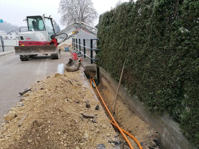 LWL-Grabungsarbeiten im Ortsteil Schauersberg inklusive Brückenüberquerung.    | Foto: Marktgemeinde Thalheim