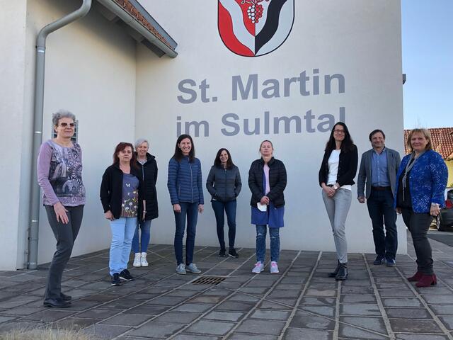 Bgm. Franz Silly stellt den Sitzungssaal im Gemeindeamt von St. Martin für die Schulungen zum Demenz-Aktivierungscoach zur Verfügung. | Foto: Veronik