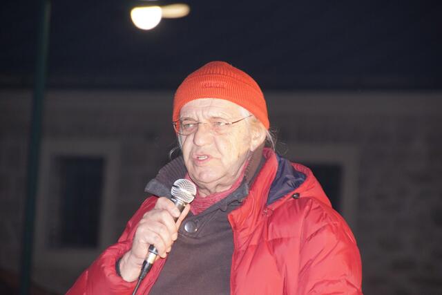 „Wir wollen Gemeinsamkeiten suchen und aufeinander zugehen.“, erläutert Bernhard Knogler von der Plattform IN:RO | Foto: Helmut Eder