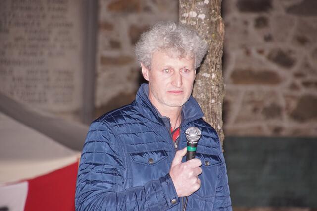 „Sie waren sehr engagiert. Sowohl die Mitarbeiter und Heimbewohner schätzen sie auch ob ihrer Menschlichkeit sehr“, erzählte Thomas seinen Begegnungen mit Mustafa aus Afghanistan und Muhamed aus Somalia.  | Foto: Helmut Eder