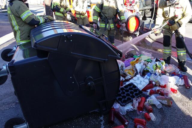 Durch den Ersteinsatz der Besucher konnte der Brand von der FF-Hall in kürzester Zeit vollständig gelöscht werden. | Foto: FF Hall in Tirol