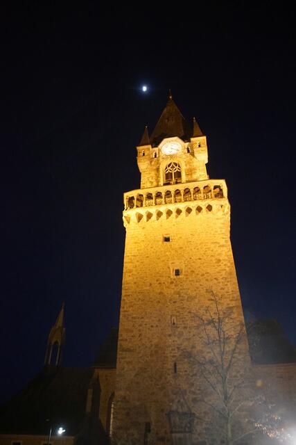 „Respekt und Solidarität! Haslachs Menschenrechtsinitiative ist vorbildlich. Und sichtbar“, schreibt Josef Pühringer aus St. Peter in einem Facebook- Eintrag nach der ersten Mahnwache am Freitag. | Foto: Helmut Eder