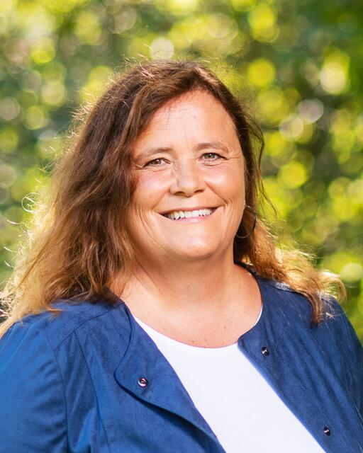 Für Silvia Moser (Grüne) stärkt die ÖVP der Holztransport-Lobby den Rücken.