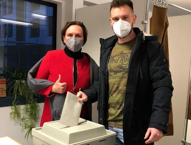 Lisa Lobnik hat den Vorwahltag in Eisenkappel genutzt um zu wählen.