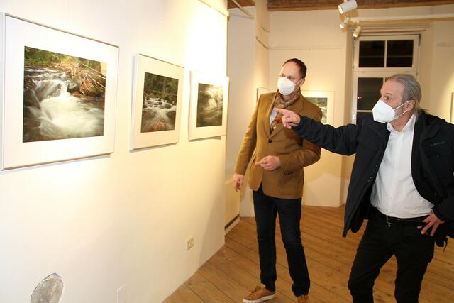 Eine buchstäblich "berauschende" Ausstellung in altem Gemäuer in Eibiswald | Foto: Josef Fürbass