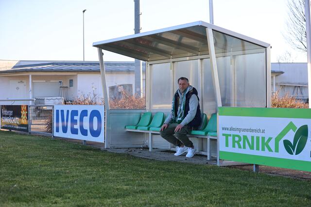 Markus Gumpesberger hängt mit zarten 40 Jahren die Fußball- und Handschuhe als Hörsching-Kapitän an den Nagel. | Foto: Reischl