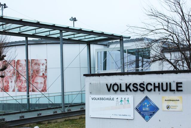 Die Volksschule in Raaba-Grambach kommt nicht zur Ruhe. Fünf Lehrer beklagen "unerträgliche Arbeitssituation" und wollen Schule wechseln.