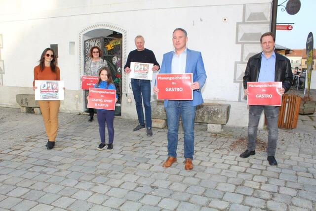 Die Gmünder SPÖ Stadt- und Gemeinderäte fordern ein baldiges Öffnen von Gastro, Hotellerie, Sport und Kultur.