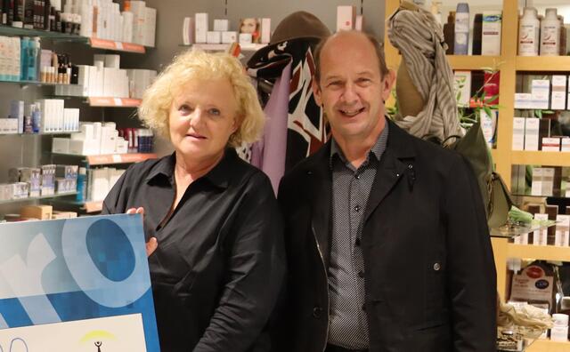 Anna und Wolfgang Leopold ziehen mit der "Apotheke zum Kindl" ein.