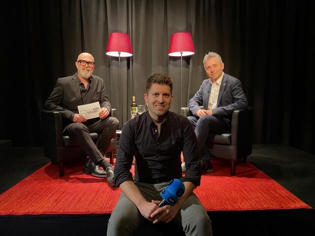 Peter Kowatsch, Direktor Kornspeicher, Stefan Schiehauer, Redaktionsleitung WT1 und Johann Wadauer, Welser Kulturmanager. | Foto: Talk im Kornspeicher