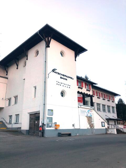 Igls: Eine rasche Lösung für Talstation und Sportspange wird gefordert.