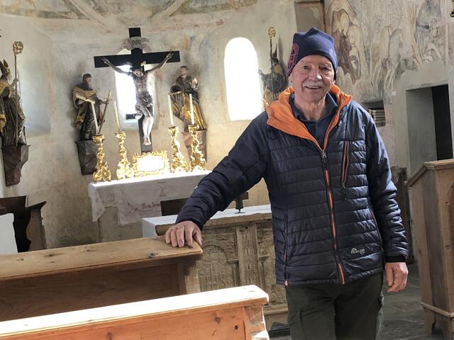 Messner Peter Lerchner. Seit zwei Jahren kümmert er sich um das Kirchlein, das unter Denkmalschutz steht und um welche sich viele Geschichten, Legenden und Anektoden ranken.
