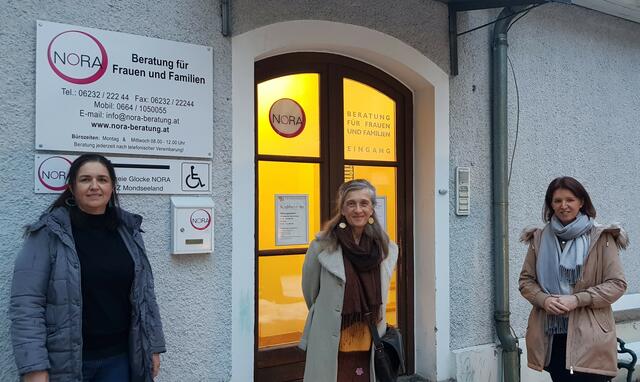 Nora-Geschäftführerin Alexa Raninger, Gabriele I. Haslinger und Nora-Obfrau Michaela Langer-Weninger (v.l.). | Foto: Nora