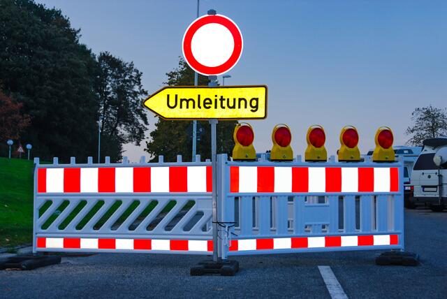 Bis Ende des Monats gibt es auf der B 182 im Bereich Stephansbrücke bis Abzweigung Schönberg kein Durchkommen.