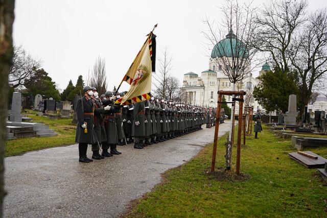 Leute Der letzte Zapfenstreich für Brigadier i.R. Alfred Nagl
