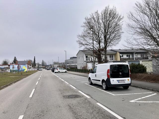 Aktuell steht das Radarauto in der Gartenstraße in Ried. | Foto: Doms/BRS