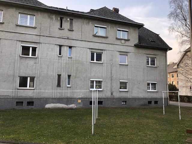 Die Häuser sind laut Ausschreibung in einem schlechten bis sehr schlechten Zustand. | Foto: BRS/Diabl