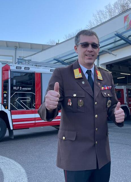 Daumen hoch für die "meinbezirk espresso" App. | Foto: Foto: Gindl