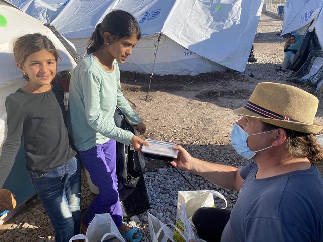 Für Flüchtlinge auf Lesbos hat Pascal Violo 16.820 Euro Geldspenden und 25 Tonnen Hilfsgüter gesammelt. | Foto: Pascal Violo