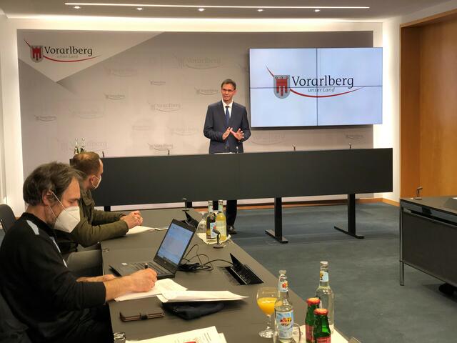 LH Wallner: „Gehen einen Schritt voran, verantwortungsvolle Umsetzung“ | Foto: VLK/A. Serra