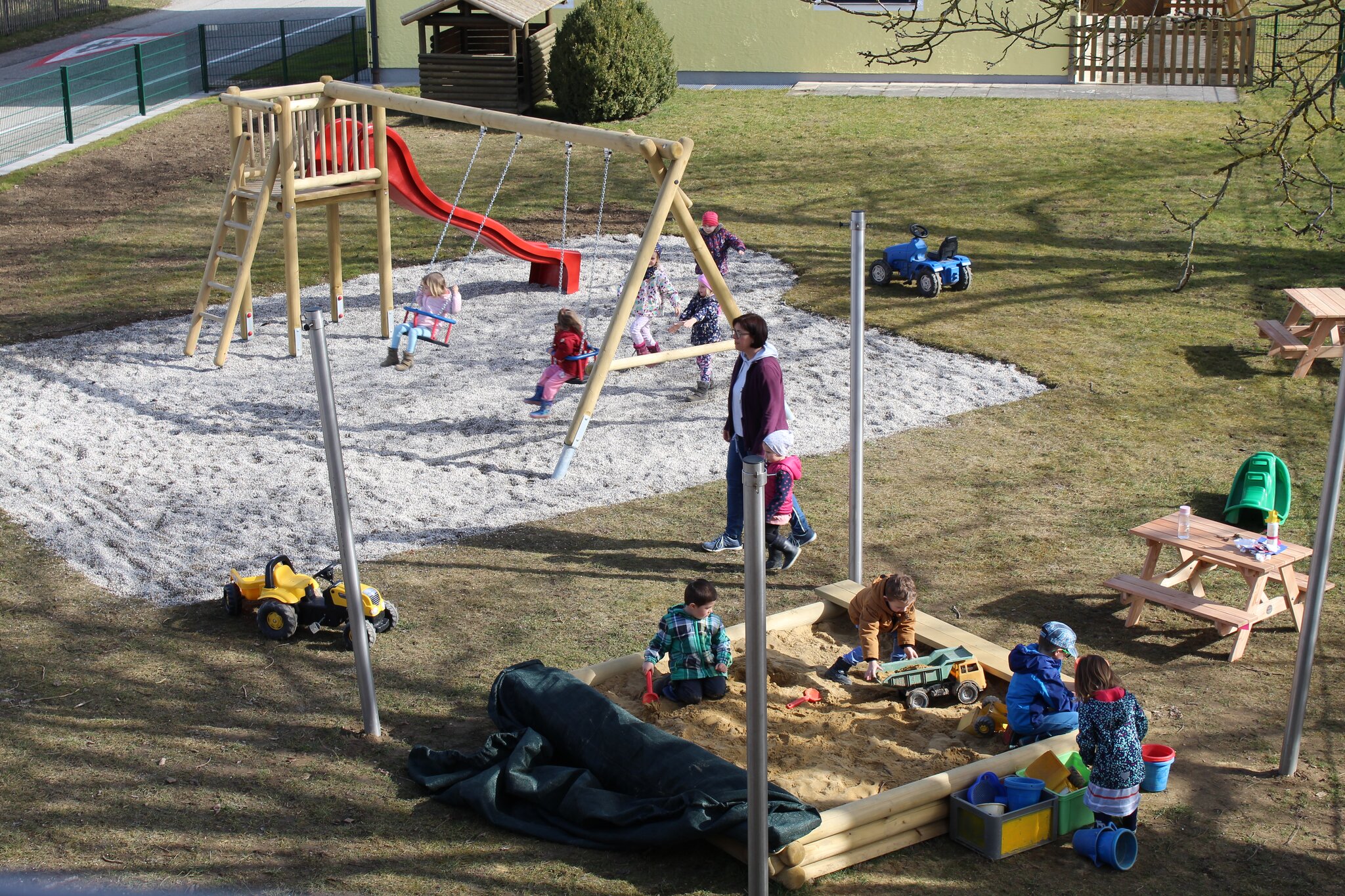 Baureportage Kindergarten Burgkirchen: Mehr Platz für Burgkirchens