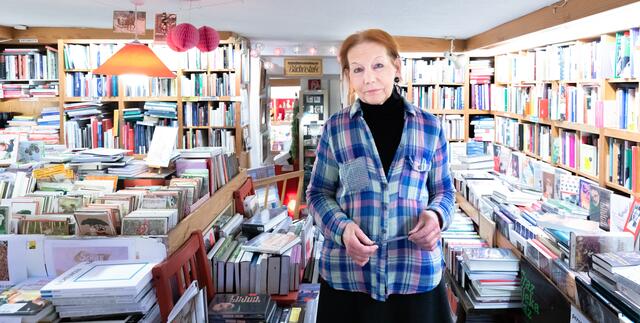 Corona hat auch bei Buchhändlern Spuren hinterlassen: In Angelika Schimuneks Bücherstube wird derzeit weniger geschmökert. Ihr Stammkundenkreis hat sich in der Pandemie allerdings erweitert.