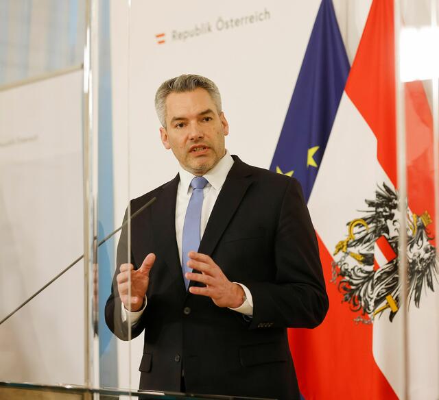 Das Bundesamt für Verfassungsschutz und Terrorismusbekämpfung (BVT) heißt künftig"Direktion für Staatsschutz und Nachrichtendienst", so Innenminister Nehammer. | Foto: Dragan Tatic