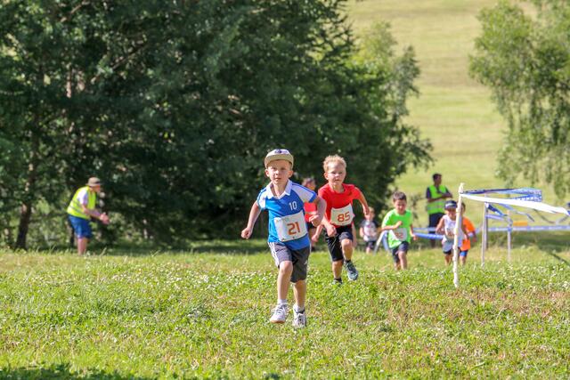Am 16. Juli 2021 erleben junge Nachwuchsläufer beim Silvretta Kids Run presented by Volksbank Tirol bereits ab vier Jahren Rennfeeling.