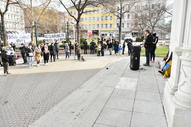 Auf dem Keplerplatz wurde gegen die Schließung des Quartiers gestreikt. | Foto: Spitzauer
