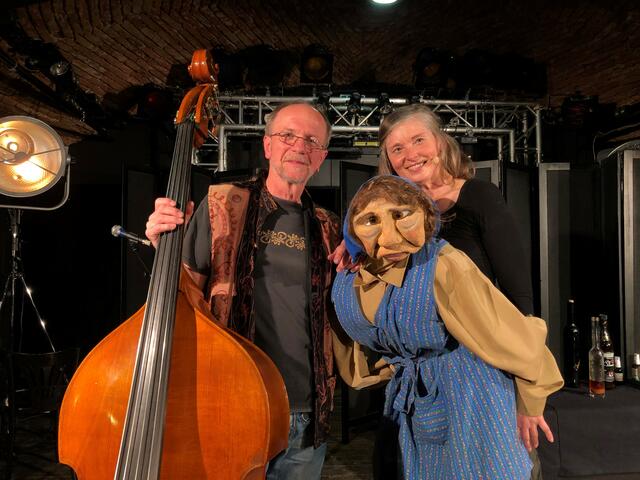 V.l.: Reinhard Ziegerhofer, Frau Hedwig und Puppenspielerin Elfriede Scharf traten als "Bass und Klappmaul" auf. | Foto: Hofmüller (15x)