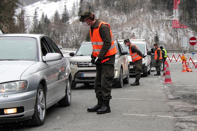 Die Tests werden von der Exekutive oder vom Bundesheer kontrolliert | Foto: Helmut Steger