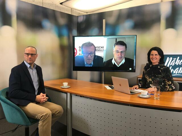 Dr. Christian Fohringer, medizinischer Leiter Noturf NÖ, Professor Robert Müller-Török, Professor Alexander Prosser (beide OCG-Vorstand) und Chefredakteur-Stellvertreterin Karin Zeiler. | Foto: Mariella Datzreiter