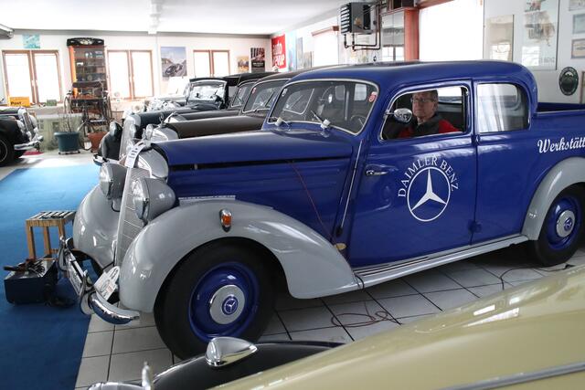 Ein seltenes Gefährt: dieser viersitzige Pickup fand aus Argentinien in Hausbergers 170-er Sammlung.