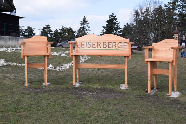 Bitte Platz nehmen – auf den Hochsitzen am Oberleiser Berg. | Foto: Sandra Schütz