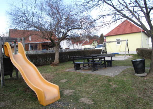 Spielplatz Oberpetersdorf in der Hauptstraße | Foto: Marktgemeinde Kobersdorf