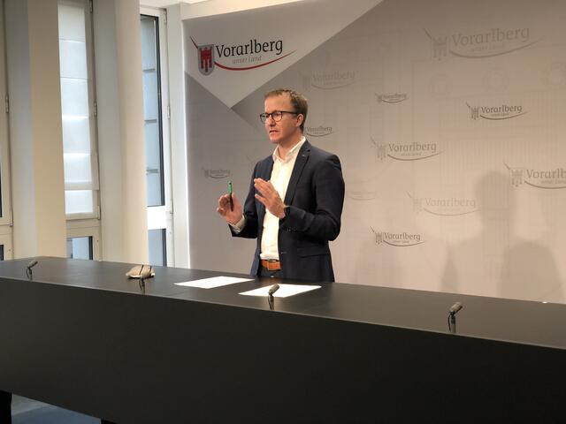 Mit der schnellen und konsequente Reaktion wollen Land und Gemeinden auch die Vorarlberger Öffnungsschritte im Rahmen der Modellregion absichern, verdeutlichte Landesrat Christian Gantner.