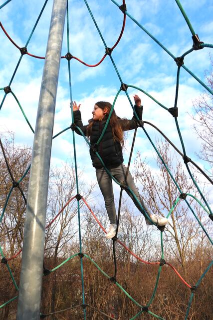 Spielplatz "Rodelhügel" hinter der Mistelbacher Volksschule | Foto: Rieseder
